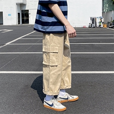 卡其色