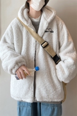 冬季连帽宽松设计感翅膀港风外套情侣男女A071-1008-P120，女装短外套，电商A071