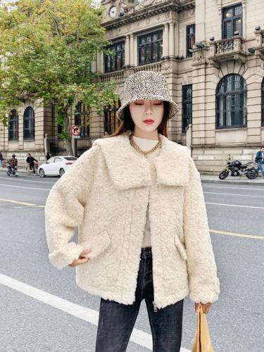 冬季新款海军领皮毛一体，女装，木木瑶果