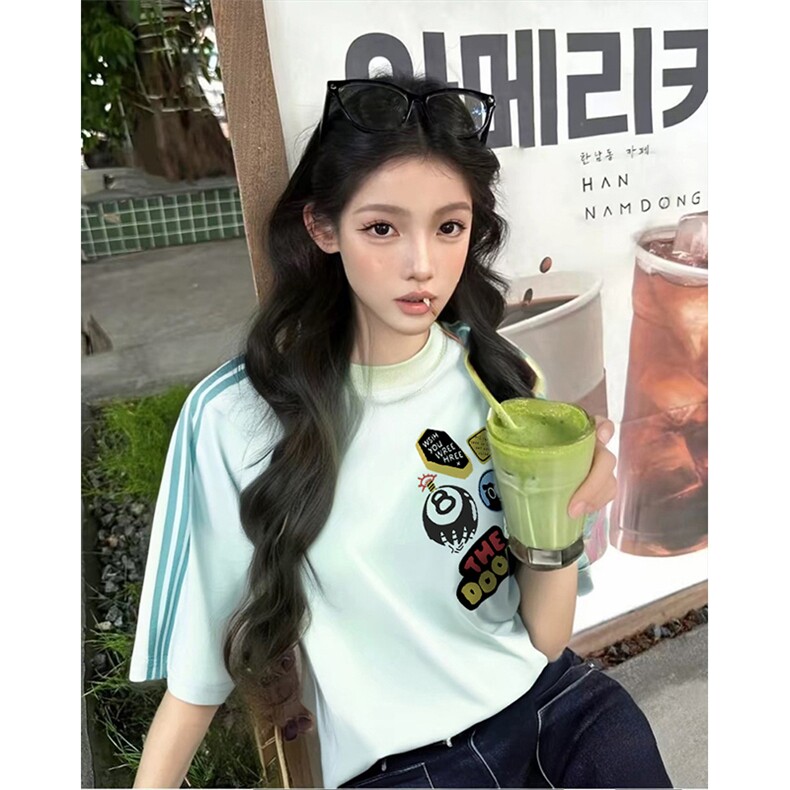 抖音得物品质二开240克宽松纯棉美式潮牌印花三条杠中性风短袖T恤,男装T恤,电商A486
