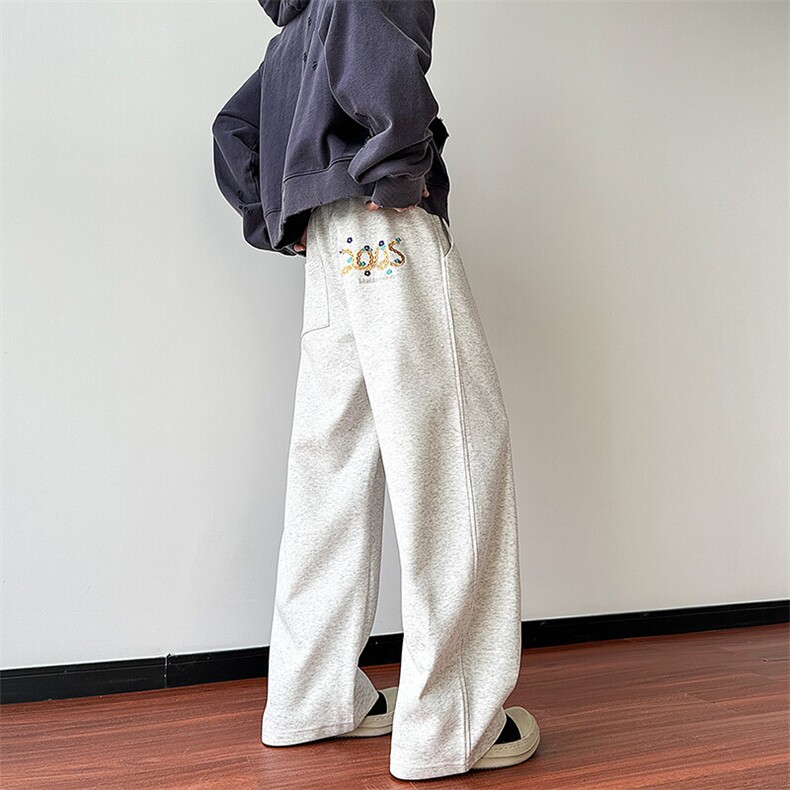 A408-24K42116-P65-X89-S-2XL 春节蛇年主推款刺绣休闲卫裤图片