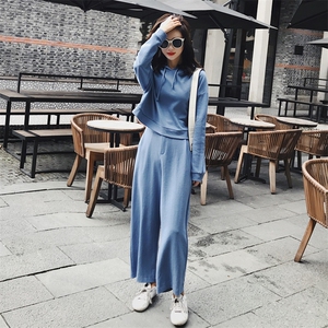 现货8511B-W103    2021春秋季新款卫衣套装女图片