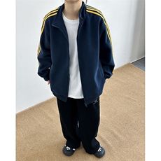 藏青色