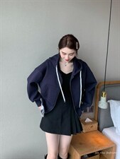 【现货】短款卫衣外套，女装卫衣/绒衫，芷炫