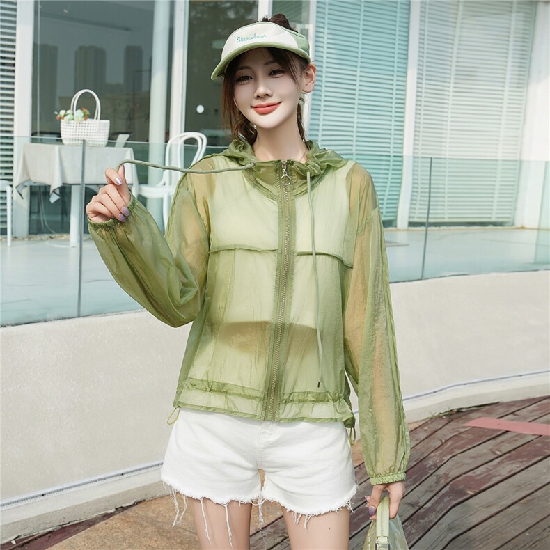 白色短款防晒衣女款夏季2025新款宽松小个子外穿轻薄款防晒服开衫,女装短外套,安之芮娜