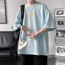 浅蓝色