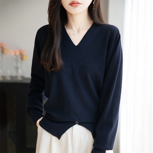 法式高级灰V领针织衫女2025新宽松显瘦打底衫内搭巨好看加厚毛衣图片