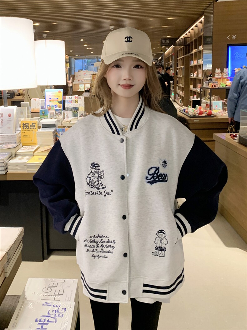 现货棒球服外套女2026春秋新款小个子超火休闲洋气减龄短款,女装卫衣/绒衫,网红馆