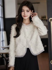 小香风毛呢短外套女装春秋冬季2026年新款小个子时尚洋气上衣，女装短外套，艾米莉亚