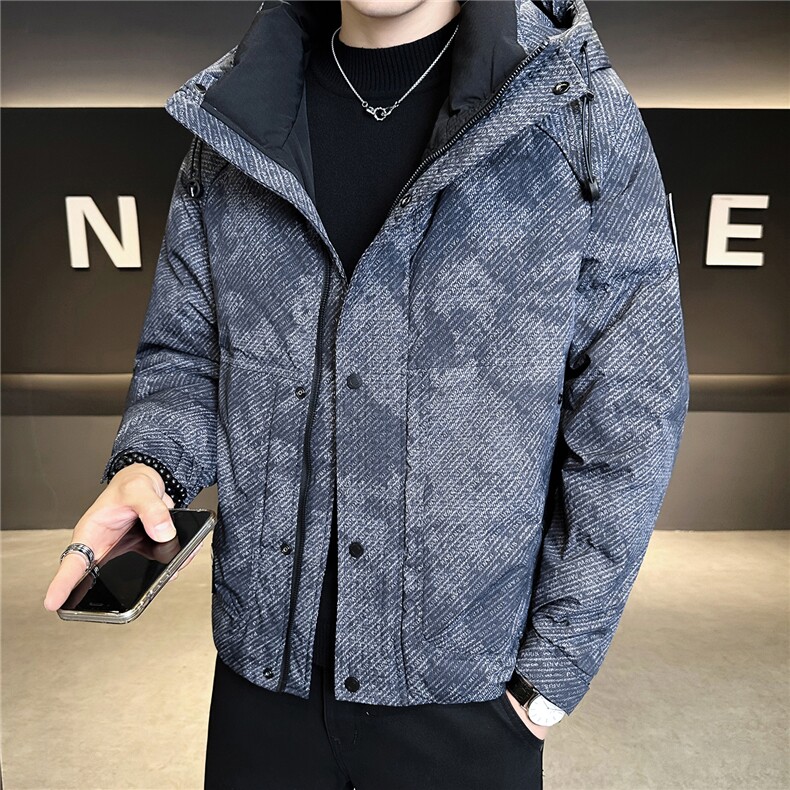 9805-M-3XL-P215标50绒店主风男士休闲连帽百搭满印羽绒服外套,男装羽绒服,电商B255