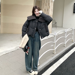 羊羔毛大翻领米白色羽绒服外套女冬季2025新款小个子学院风面包服图片