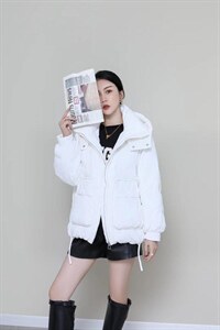 现货 冬季新款90绒羽绒服图片