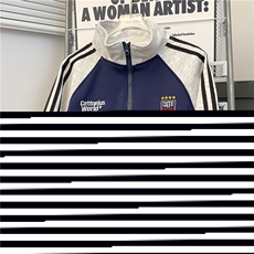 藏青色