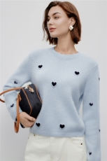 2025秋冬新款时尚百搭圆领山羊绒100%长袖爱心图案针织上衣，女装羊绒衫，阿舍尔精品