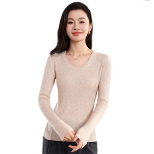 女士秋季新款修身显瘦U型领针织打底衫时尚百搭长袖毛衣图片