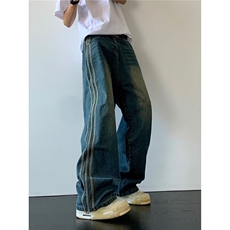 蓝色