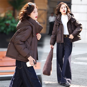 时尚格纹拼接连帽短款羽绒服女2025冬季加厚保暖小个子白鸭绒外套