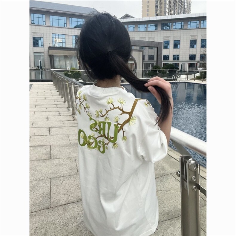 H0544-p35美式刺绣罗汉松短袖刺绣夏季新款宽松百搭短袖t恤女,女装T恤,星座617A-2