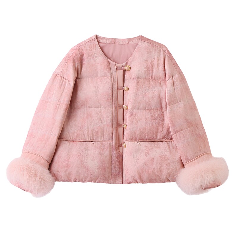 现货新中式羽绒服女2025冬季新款巨好看的短款粉色狐狸毛保暖外套,女装羽绒服,艾仟回(原伊仟回)