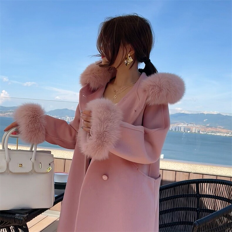 可脱卸狐狸毛领奢华气质双面羊绒大衣女小个子短款连帽毛呢外套,女装双面呢大衣,蒙绒特