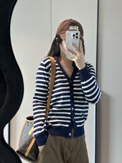 慵懒风2025新款简约时尚条纹毛衣针织开衫，女装针织衫/毛衣，沐策羊绒