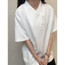 白色