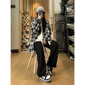 2026秋季新款毛边拼接抽绳卫裤女模 XZ604-KP81-P55控68图片