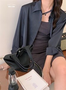 香丽迪网红chic高级感丝滑醋酸外披两件套图片