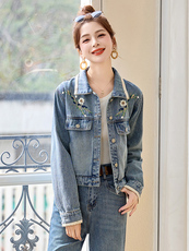 2025春季新款国潮绣花复古做旧水洗短款牛仔外套女小个子百搭上衣，女装短外套，韩然一族