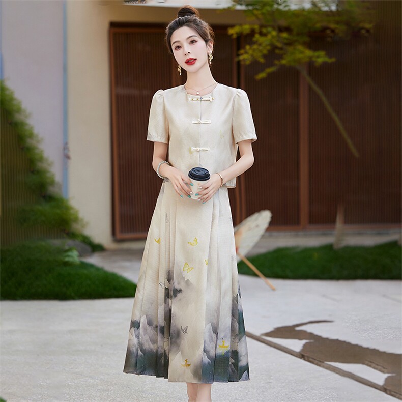 设计感时尚套装女2025夏季新款现货半身裙两件套，女装套装/套裙，美静678