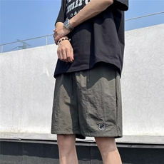 军绿色