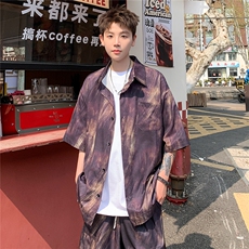 黑色