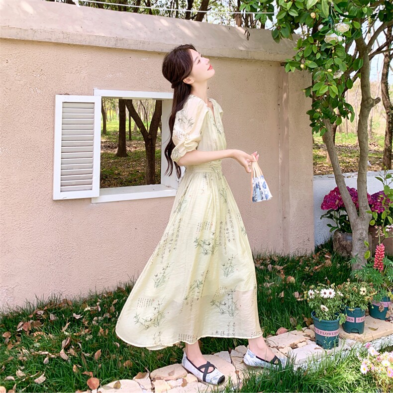 182-8552-P120-K178--V领温柔风碎花连衣裙仙女裙,女装连衣裙,帛香坊