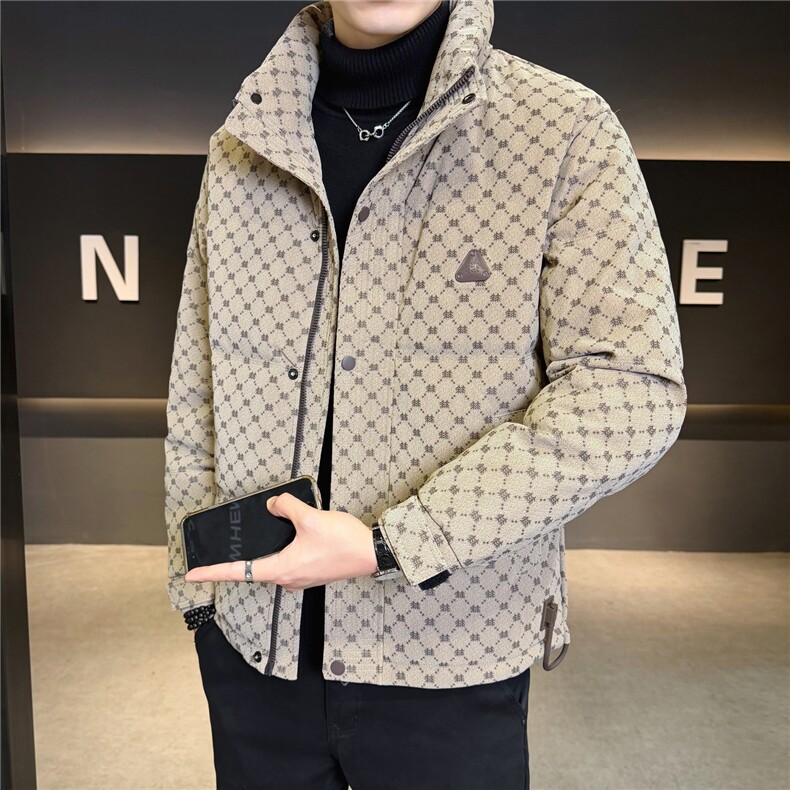 贴标花纹立领皮羽绒服男 休闲保暖上衣外套 A329-9961-P215图片