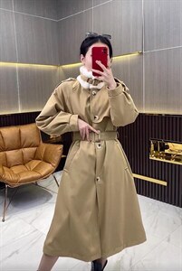 加毛派克服图片