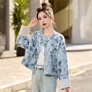 新中式国风提花外套女2025春季新款水墨画唐装年轻款短款开衫上衣图片