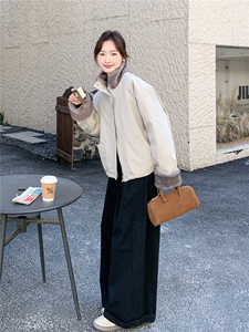 率性简约风毛绒拼接羽绒服女2025冬新款休闲气质防风立领羽绒外套图片