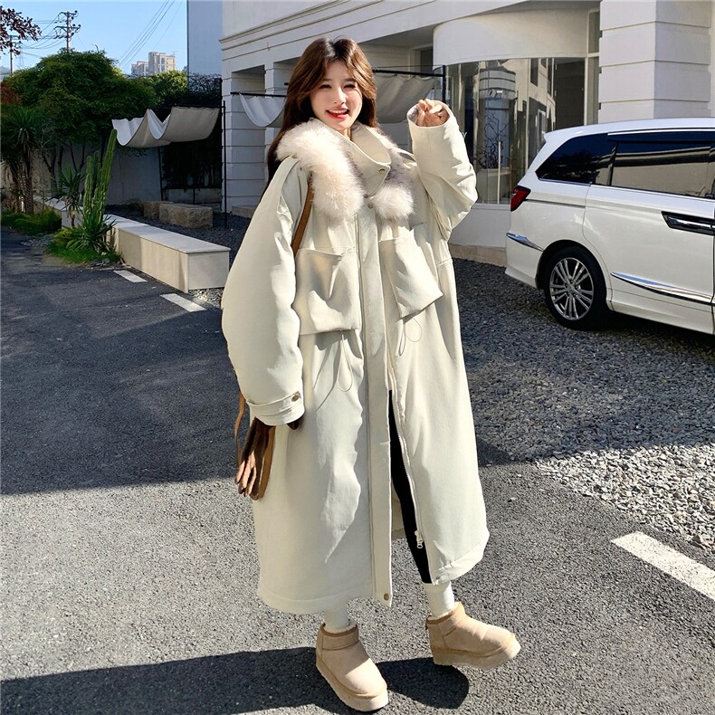 2C085-Q118P320K488主推长款大毛领90白鸭绒宽松大衣外套,女装羽绒服,2C085
