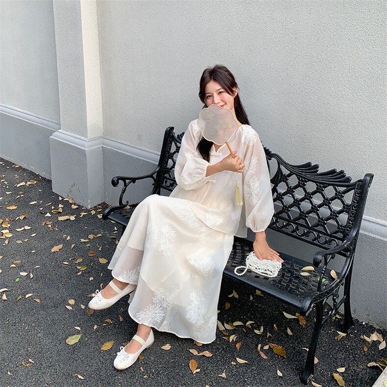 新中式中国风白色绣花衬衫长裙子两件套装女2025新款小个子半身裙,女装套装/套裙,2C323