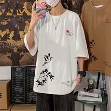 白色