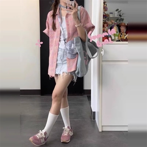 彩色格纹短袖衬衫女夏季宽松休闲设计感古巴领情侣泡泡纱格子衬衣