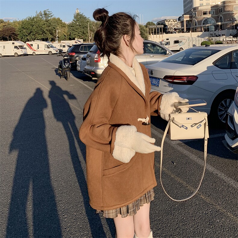 大货已出【新品首-发】拼接皮毛一体外套,女装羊羔毛/颗粒绒,浙宝285（原212）