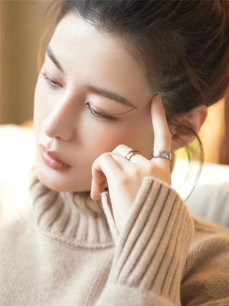 秋冬新款高领欧货上衣女宽松慵懒风套头针织加厚打底毛衣,针织衫/毛衣,半城羊绒