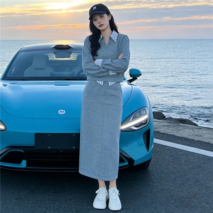 设计感气质时尚套装女秋季新款拼接衬衫领假两件卫衣半身裙两件套图片