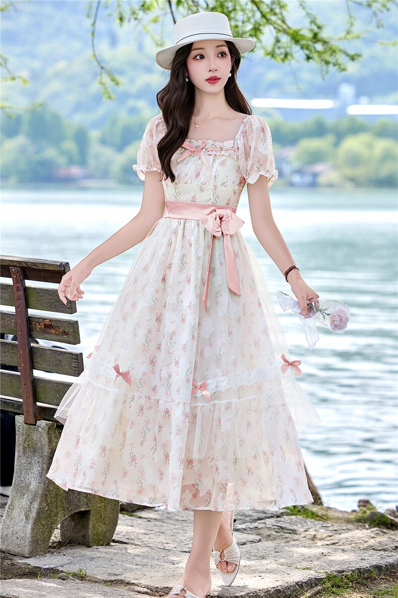 2026年夏季时尚潮流甜美浪漫印花连衣裙,女装连衣裙,江南富贵女