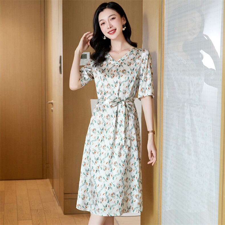假两件碎花真丝连衣裙女夏季短袖郁金香印花桑蚕丝荷叶边裙子气质,女装连衣裙,阿舍尔精品