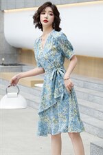 炸街亲子装洋气2025网红夏季韩版时尚沙滩裙母女装夏款碎花连衣裙，女装连衣裙，铭街依杨