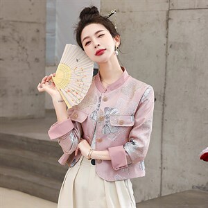 现货重工艺新款新中式春季刺绣提花设计感时尚气质减龄外套，女装短外套，韩美纤衣
