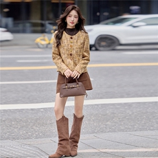 小香风粗花呢短外套女2025秋冬新款气质百搭洋气减龄圆领毛呢上衣，女装短外套，依路服饰