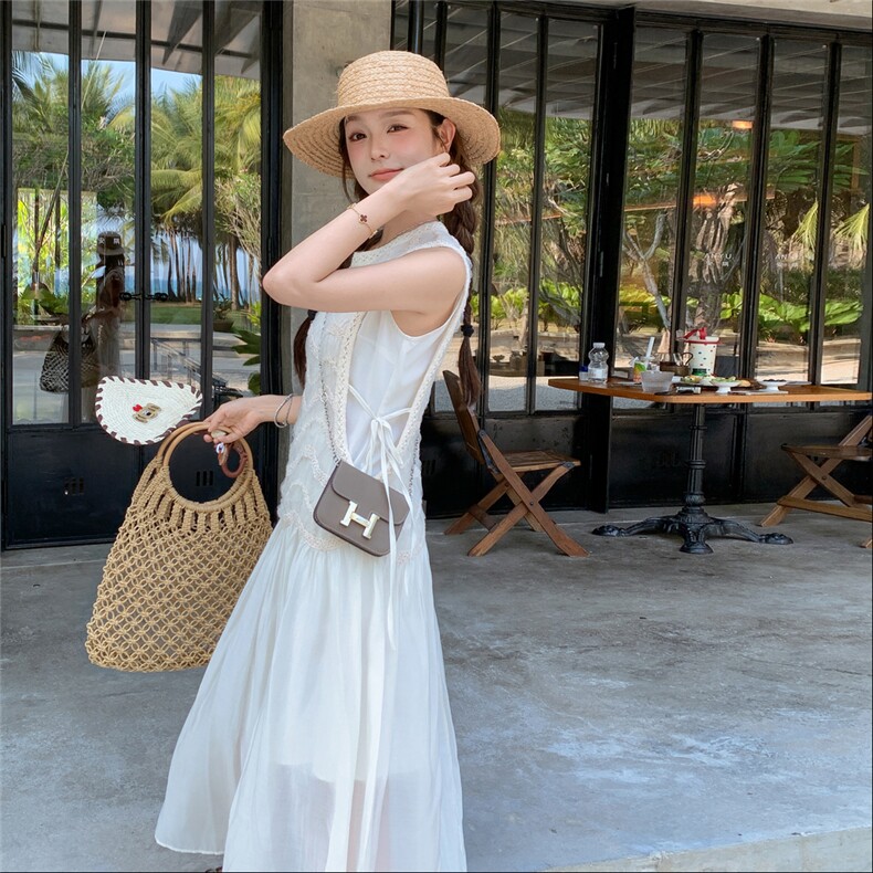 度假风白色无袖连衣裙女2025夏季新款法式温柔风气质绝美背心长裙,女装连衣裙,2C081